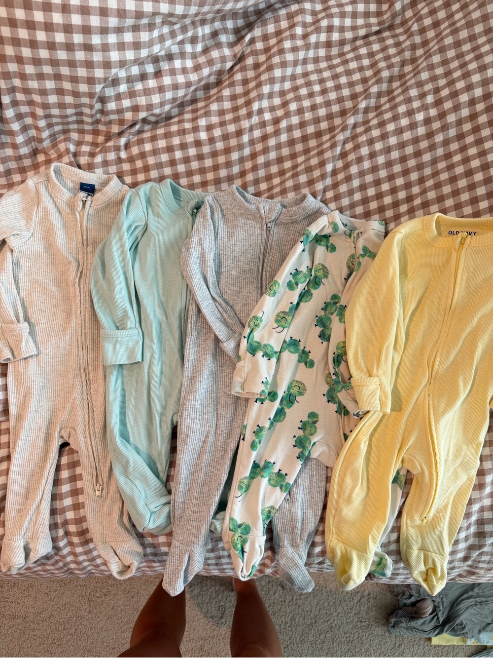 Bundle of old navy sleepers